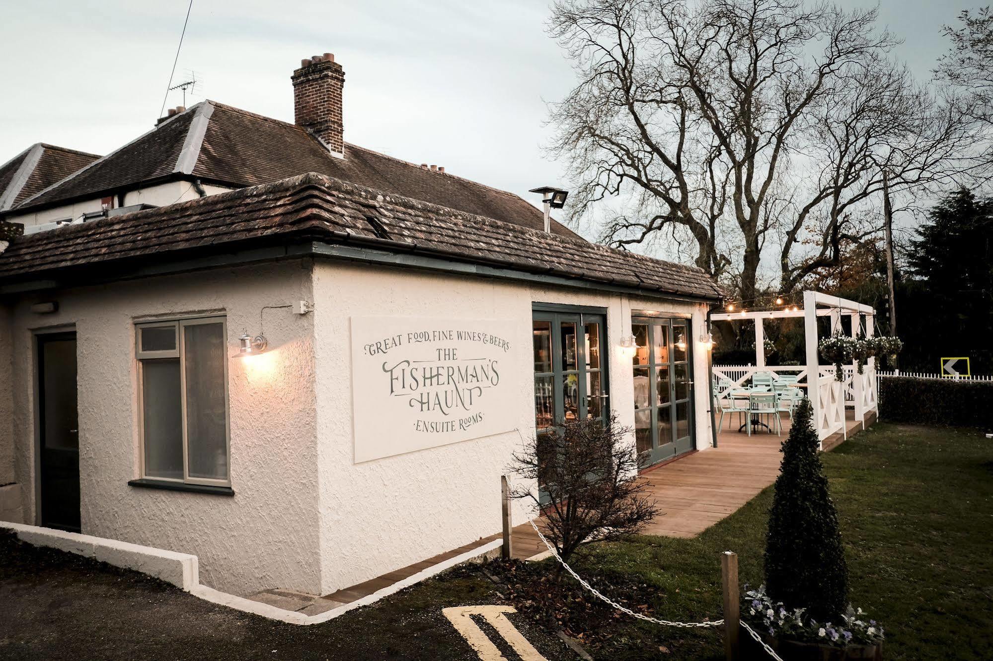 Fisherman'S Haunt Hotel Христчёрч Экстерьер фото